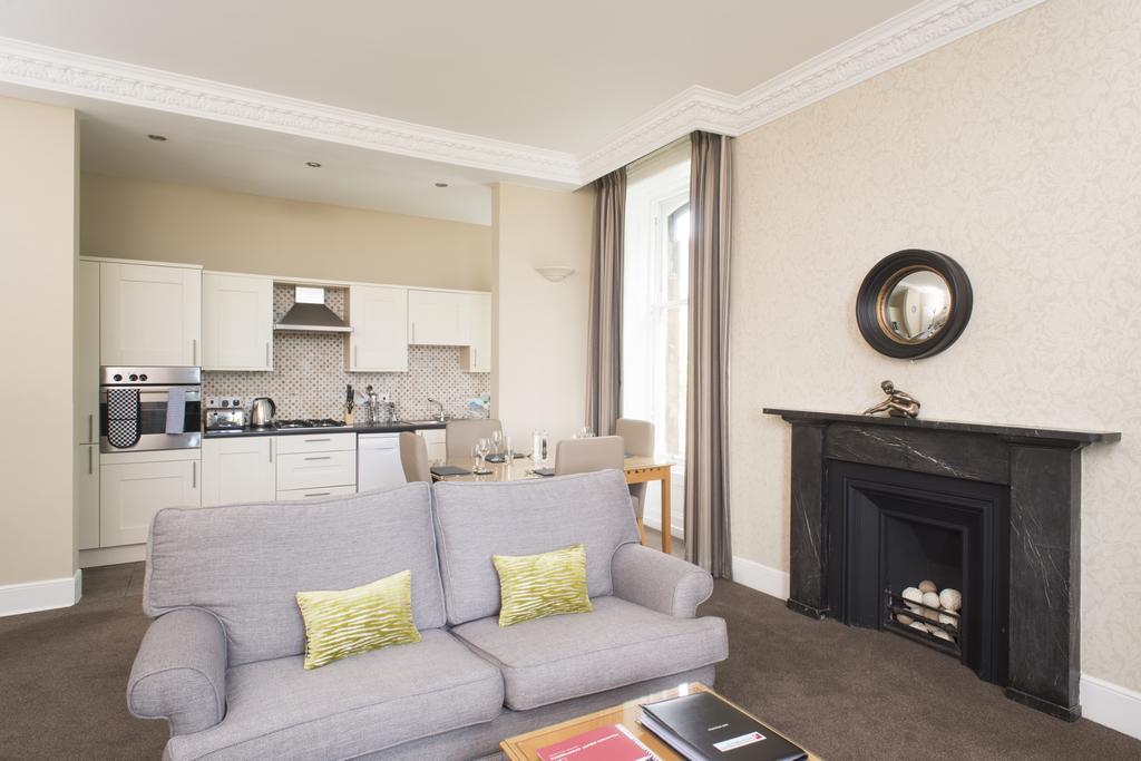 Fountain Court Apartments - Royal Garden Edimburgo Exterior foto
