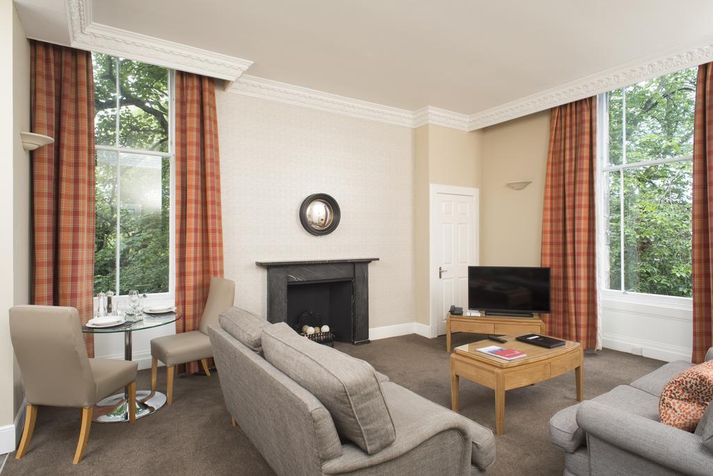 Fountain Court Apartments - Royal Garden Edimburgo Exterior foto