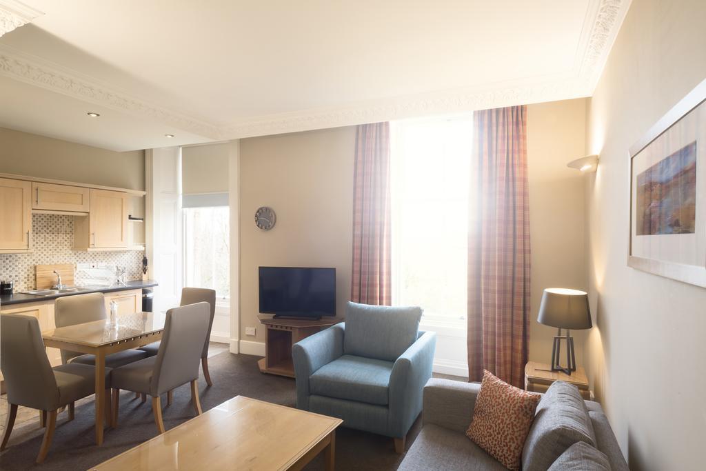 Fountain Court Apartments - Royal Garden Edimburgo Quarto foto