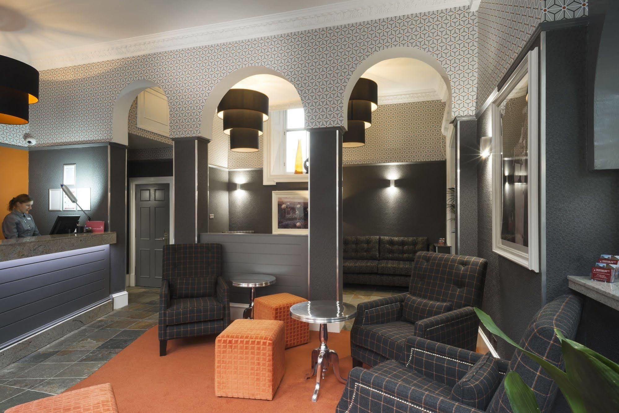 Fountain Court Apartments - Royal Garden Edimburgo Exterior foto