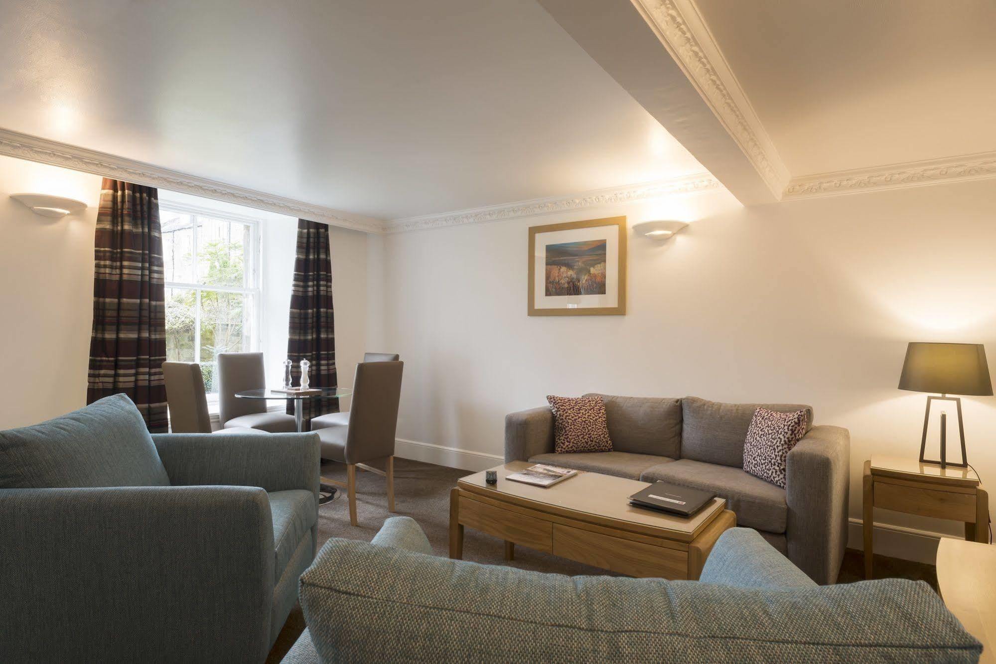 Fountain Court Apartments - Royal Garden Edimburgo Exterior foto