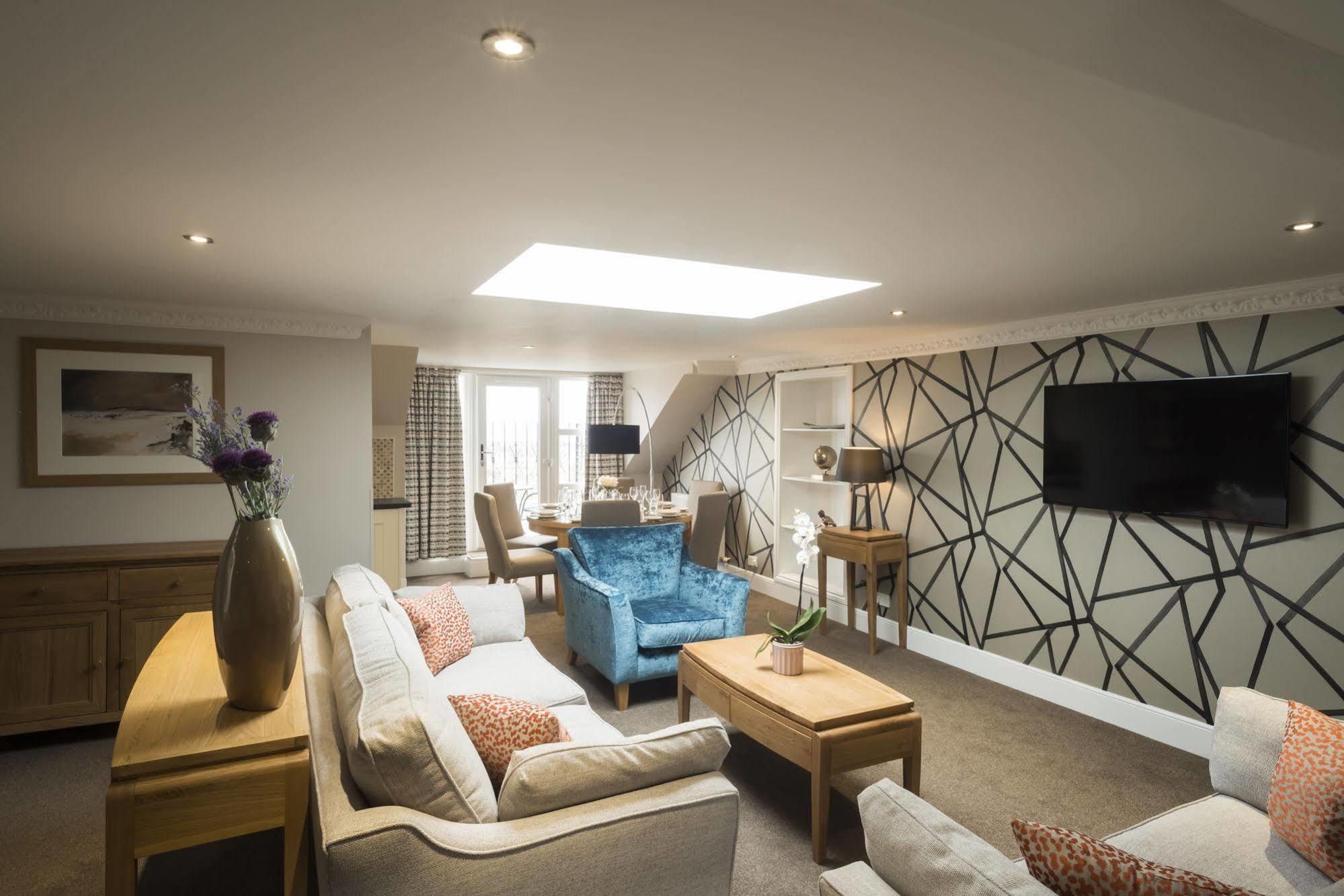 Fountain Court Apartments - Royal Garden Edimburgo Exterior foto
